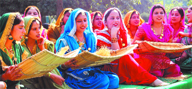 Girls perform giddha on the opening day of the Amritsar Heritage Festival 