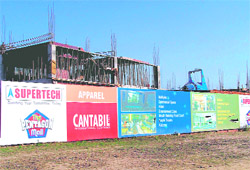 The mall where a multiplex and a five-star hotel will be built in Haridwar.