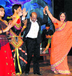 Actor Rati Agnihotri dances with students of Lingyas College in Faridabad on Thursday.
