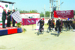 A cycle rally being flagged off on the occasion of diamond jubilee celebrations of the Vajra Corps in Jalandhar.