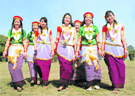 Manipuri students of Panjab University, in their traditional attire, give a glimpse of the rich cultural heritage of this tiny hill state of the North-East. The troupe performs a dance item at Jhankar-2009 