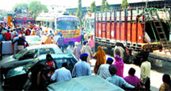 Vehicles, which bring devotees to the Golden Temple in Amritsar, are a cause of pollution.