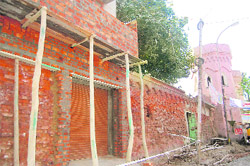 Historical buildings, especially of the Maharaja Ranjit Singh and British era, in Amritsar have witnessed destruction due to the apathy of the district administration.