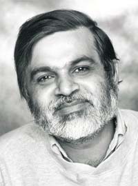 Vassanjis characters come alive, and his depictions of rural landscapes and congested cities become personal experiences