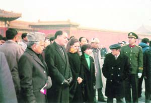(From left) K. Natwar Singh, former Prime Minister Rajiv Gandhi, Sonia Gandhi and P. V. Narasimha Rao (in fur cap), in Peking, 1988