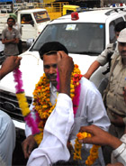 Violating the poll code, BSP general secretary Narinder Kashyap arrived in a car with red beacon atop at a rally in Bathinda on Tuesday.
