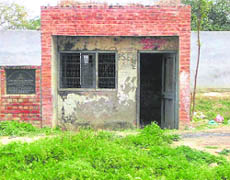 The PSEB complaint office in a dilapidated state at Nathowal village.