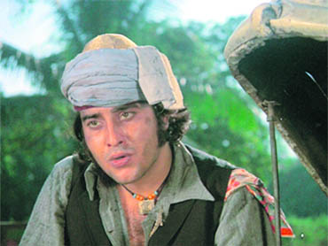 Vinod Khanna was impressive as a Pathan truck driver in Prem Kahani 