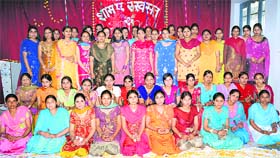 Students of SGG Girls College, Raikot, at the farewell party
