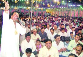 Neetu Chanchal singhs bhajan at Ahmedgarh