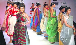 The Bengali sari styles got global exposure at the recent KFW