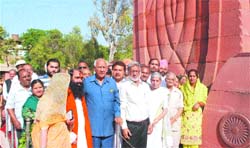 Leaders of political parties pay tributes to the martyrs on the occasion of the 90th anniversary of the Jallianwala Bagh massacre in Amritsar on Monday.