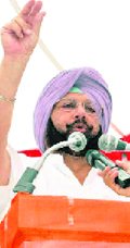 Former CM Capt Amarinder Singh addresses an election rally in Mansa on Wednesday.