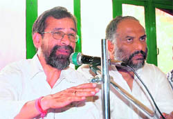 Munna Singh Chauhan, BSP candidate from Tehri Garhwal, addresses the media in Dehradun on Saturday.