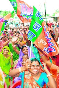Members of the Gujarati community campaign for Harsimrat Kaur Badal, SAD-BJP candidate, in Bathinda
