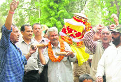 Vishwanath Jagdish Sheela Rath Yatra arrives in Dehradun on Thursday. 