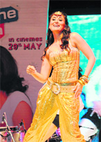 Bollywood actor Kareena Kapoor performs at The Karnawati Club in Ahmedabad late on Thursday.