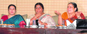 (From right): Haryanas financial commissioner-cum-principal secretary (tourism) Keshni Anand Arora, HUDA administrator G. Anupama and Gurgaon deputy commissioner Deepti Umashankar at a meeting with hoteliers and mall owners in Gurgaon.