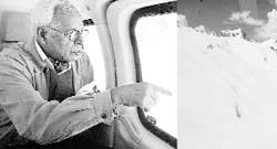 Jammu & Kashmir Governor NN Vohra conducts an aerial survey of the track to the Amarnath shrine in Kashmir. He surveyed both the tracks, Pahalgam and Baltal caves. 