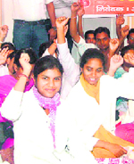 Junior doctors of Rishikul-Gurukul Medical College protest in Haridwar on Thursday.