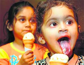 Kids beat the heat with ice-cream in Ludhiana.