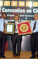 RCF General Manager Pradeep Kumar receives the award at Palampur.