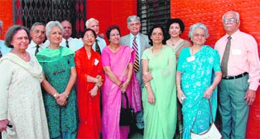 Former Chief of Army Staff Gen VP Malik with his wife Ranjana Malik, his 1959 course mates and their spouses at the Golden Jubilee Reunion in Dehradun on Thursday.