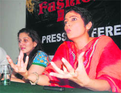 TV actress Meghna Malik talks to mediapersons in Dehradun on Thursday.