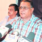 Shakti Gupta, president of the Provincial Power Employees Union, addresses mediapersons in Jammu