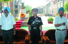Serving and retired defence personnel pay tributes to Capt Garcha in Jalandhar.