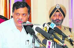 Chief Secretary Subodh Chander Aggarwal talks to the media in Amritsar 