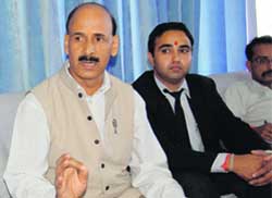 IPH Minister Ravinder Thakur talking to the media at Dharamsala 