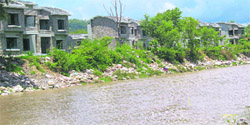 Encoroachments at Dikhuli in Ramnagar