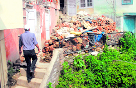 Blockade of common path and illegal construction being done at Shimla.