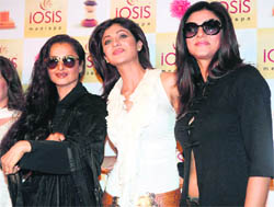 Actor Rekha, Shilpa Shetty and Sushmita Sen at the inauguration of Shilpa Shetty's new spa 'Iosis' in Mumbai.