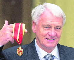 Sir Bobby Robson (1933- 2009)