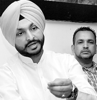 Anandpur Sahib MP Ravneet Singh Bittu addressing a press conference in Mohali on Sunday.