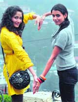 Well-known fashion model and DJ Barkha Kaul (left) along with another model and upcoming Bollywood actress Ritu Singh at