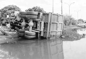 A truck that overturned at Balongi-Kharar barrier