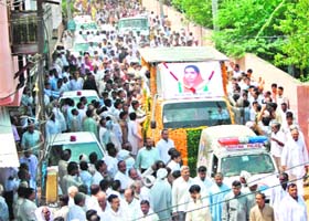 A view of the funeral procession of Cabinet Minister Kartar Devi in Rohtak