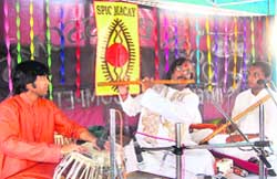 Rajinder Prassana performes at Dehradun o