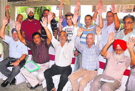 GPA holders of Shivalik society protest in support of their demands in Chandigarh on Sunday. 