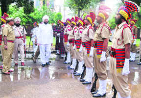 Lieut-Governor of Pondicherry (Puducherry), Iqbal Singh, inspects a guard of honour in Ludhiana on Wednesday.