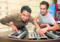 DJArcaneandDJPiyush