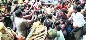 The crowd at the stadium where the body was kept.