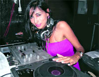 DJ Sonee 