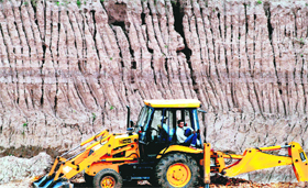 MOTHER SCULPTOR: Heavy rain over the past couple of days has created an attractive  pattern at a site where digging for a project is in progress at Balongi, near Kharar.