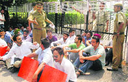 Members of PUSU protest in front of Vice-Chancellor’s office in Chandigarh on Wednesday.