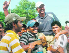 Chandigarhs Amandeep Johl clinched the PGTI Players Championship in Chandigarh recently