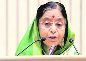 President Pratibha Patil addresses delegates during a conference on global trade law in New Delhi